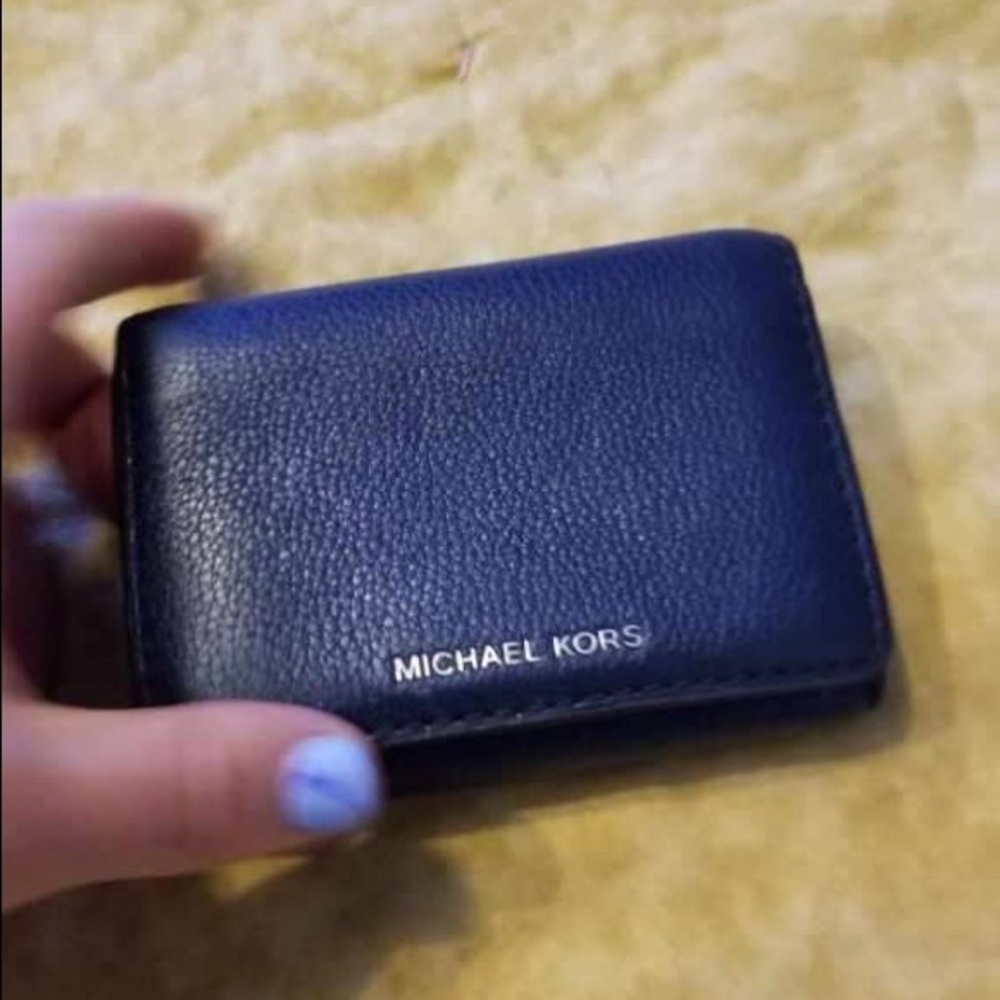 Michael Kors wallet. Perfect for any size purse